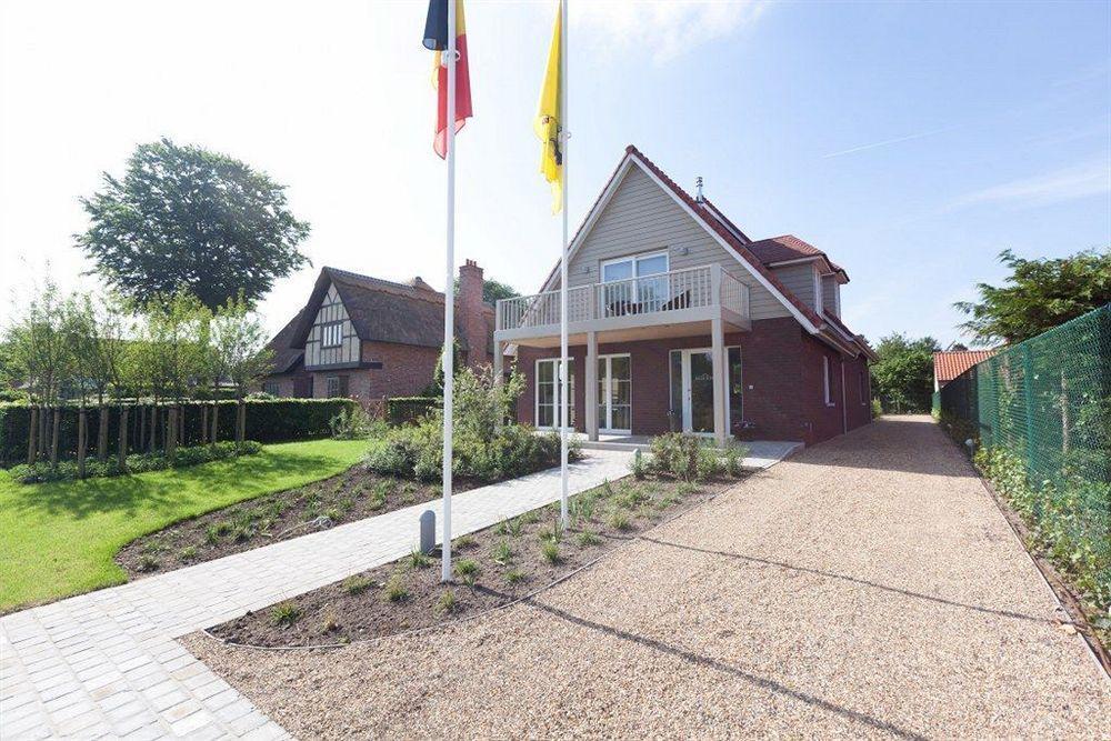 B&B Riche Terre Damme Exteriör bild